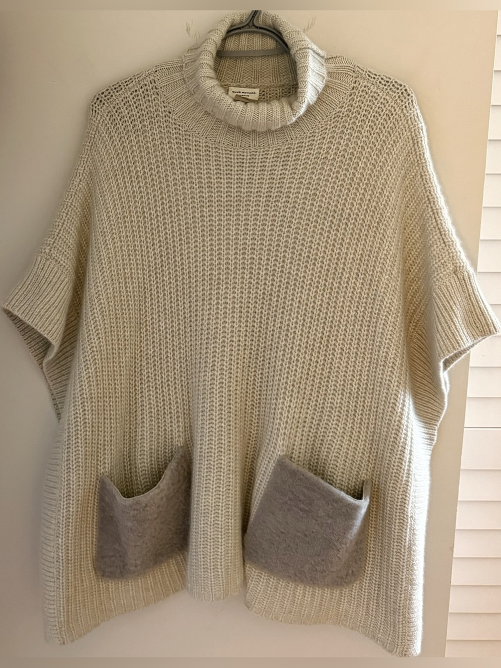 Club Monaco Cashmere Pullover Sweater Poncho